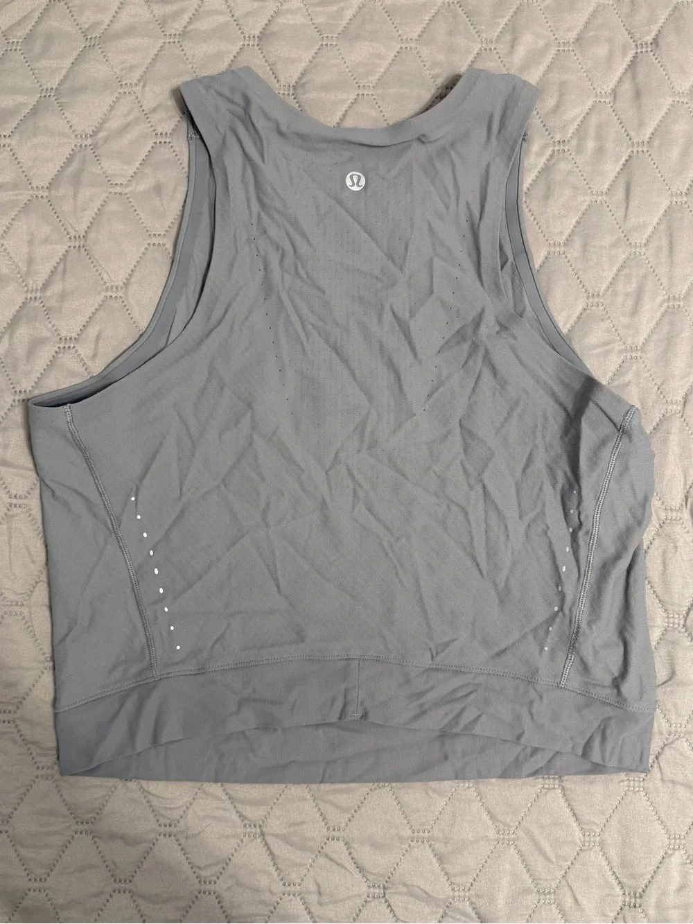 Lululemon Women's Reflective Gray Muscle Tank Top - Size 10